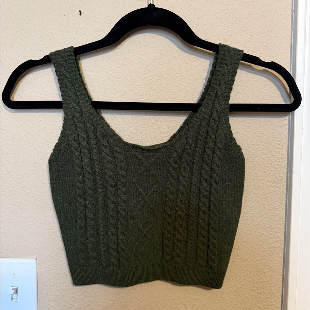 Windsor Green Ribbed Sleeveless Crop Tank